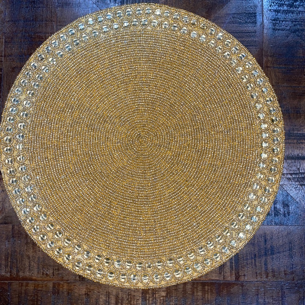 Tahari Home Beaded Charger Placemat Centerpiece 14 Round Gold Christmas New